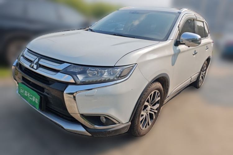 Used Mitsubishi Outlander 2016 2.4L 4x4 Elite Edition 5 Seats Guazi used car, China used car export, Used car for sale, Used  cars, Cheapest cars for sale