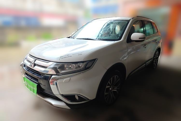 Used Mitsubishi Outlander 2016 2.4L 4x4 Elite Edition 5 Seats Guazi used car, China used car export, Used car for sale, Used cars, Cheapest cars for sale