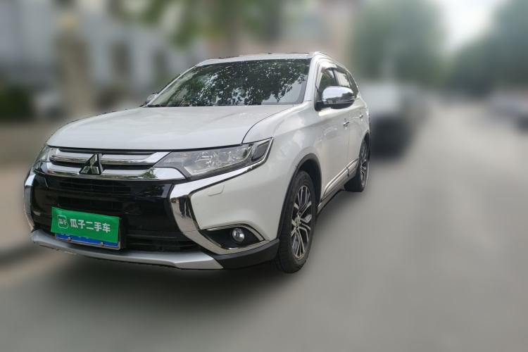 Used Mitsubishi Outlander 2016 2.4L 4x4 Elite Edition 5 Seats Guazi used car, China used car export, Used car for sale, Used  cars, Cheapest cars for sale