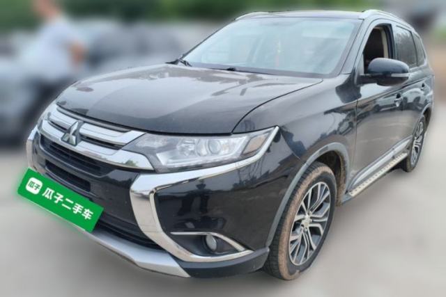 Used Mitsubishi Outlander 2017 2.0L Two-Wheel Drive Glory Edition 5 Seats