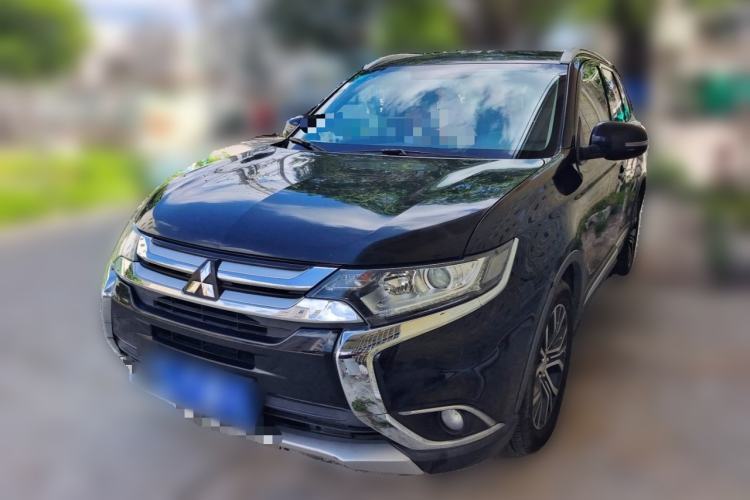 Used Mitsubishi Outlander 2017 2.0L Two-Wheel Drive Glory Edition 5 Seats Guazi used car, China used car export, Used car for sale, Used  cars, Cheapest cars for sale