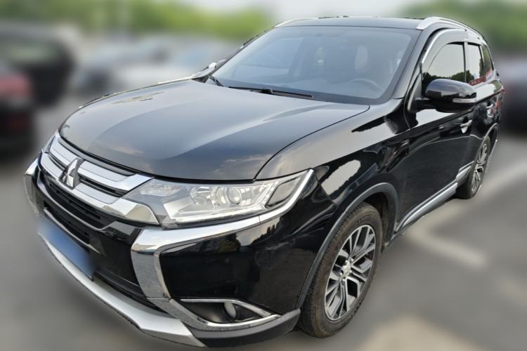 Used Mitsubishi Outlander 2017 2.0L Two-Wheel Drive Glory Edition 5 Seats Guazi used car, China used car export, Used car for sale, Used  cars, Cheapest cars for sale
