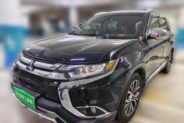 Used Mitsubishi Outlander 2017 2.0L Two-Wheel Drive Glory Edition 5 Seats