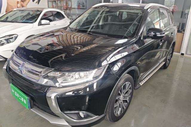 Used Mitsubishi Outlander 2017 2.0L Two-Wheel Drive Glory Edition 5 Seats