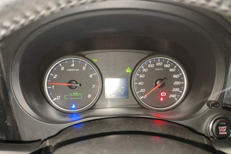 Used Mitsubishi Outlander 2017 2.0L Two-Wheel Drive Glory Edition 5 Seats Instrument Cluster