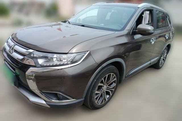 Used Mitsubishi Outlander 2017 2.0L Two-Wheel Drive Glory Edition 5 Seats