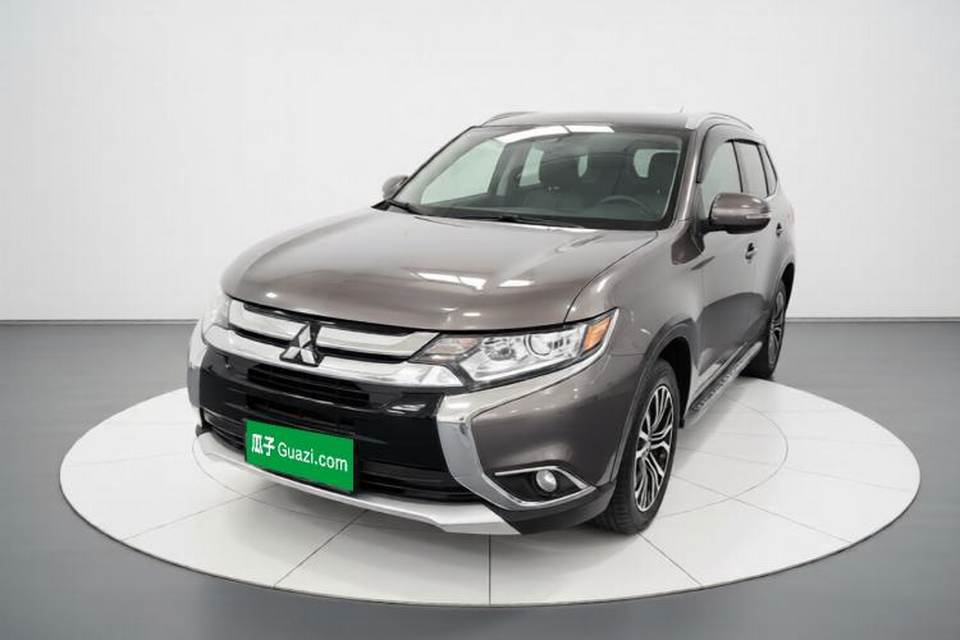 Mitsubishi Outlander 2017
