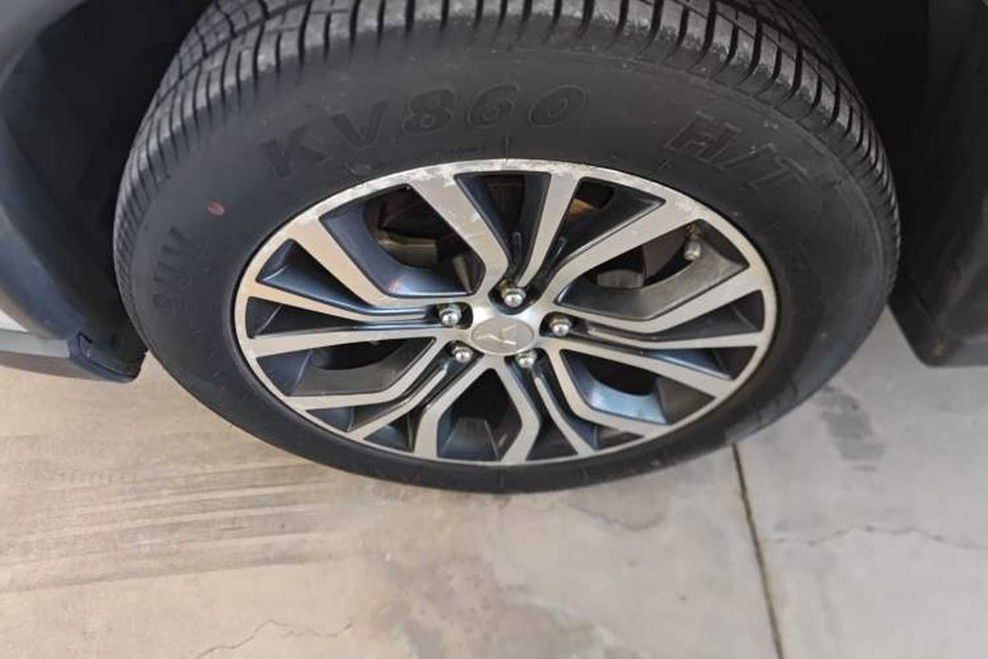 Used Mitsubishi Outlander 2017 2.0L Two-Wheel Drive Glory Edition 5 Seats Exterior 7