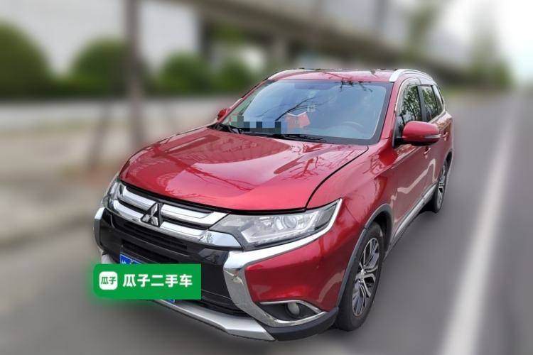 Used Mitsubishi Outlander 2017 2.0L Two-Wheel Drive Glory Edition 5 Seats Guazi used car, China used car export, Used car for sale, Used  cars, Cheapest cars for sale