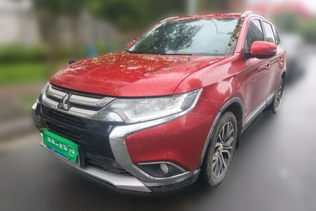 Used Mitsubishi Outlander 2017 2.0L Two-Wheel Drive Glory Edition 5 Seats