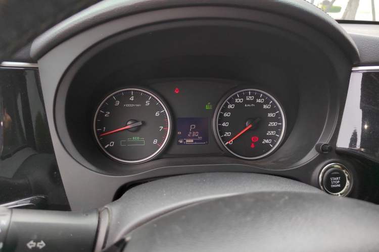 Used Mitsubishi Outlander 2017 2.0L Two-Wheel Drive Glory Edition 5 Seats Instrument Cluster
