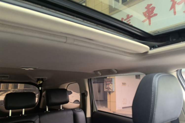 Used Mitsubishi Outlander 2017 2.0L Two-Wheel Drive Glory Edition 5 Seats Headliner