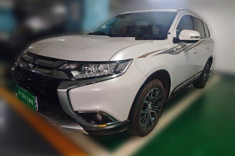 Used Mitsubishi Outlander 2017 2.0L Two-Wheel Drive Glory Edition 5 Seats Guazi used car, China used car export, Used car for sale, Used cars, Cheapest cars for sale