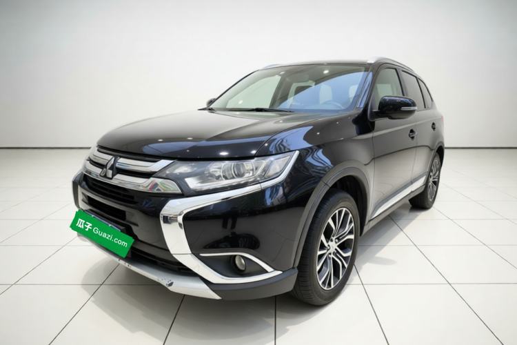 Mitsubishi Outlander 2018 2.0L Two-Wheel-Drive Jiale Edition 7-Seater de segunda mano Guazi used car, China used car export, Used car for sale, Used cars, Cheapest cars for sale