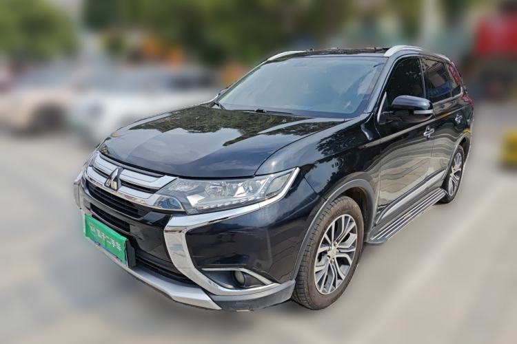 Mitsubishi Outlander 2018 2.4L 4x4 Elite Edition 5 Seats d’occasion Guazi used car, China used car export, Used car for sale, Used  cars, Cheapest cars for sale