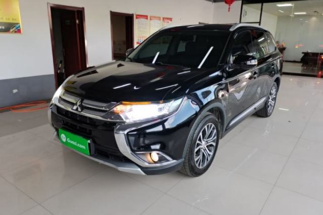 Used Mitsubishi Outlander 2018 2.0L Two-Wheel Drive Glory Edition 5 Seats