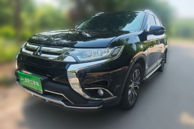 Used Mitsubishi Outlander 2018 2.0L Two-Wheel Drive Glory Edition 5 Seats