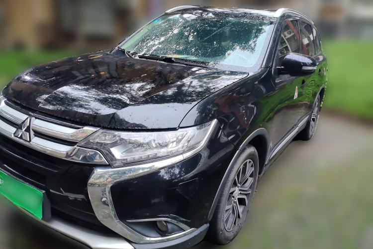 Used Mitsubishi Outlander 2018 2.0L Two-Wheel Drive Glory Edition 5 Seats Guazi used car, China used car export, Used car for sale, Used  cars, Cheapest cars for sale