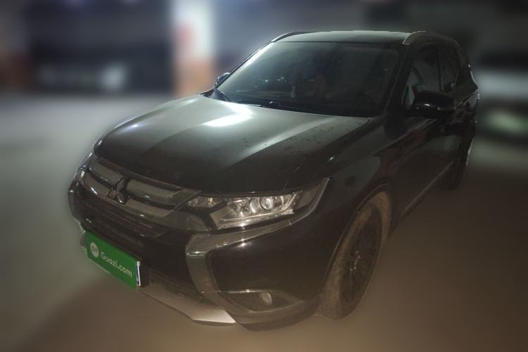 Used Mitsubishi Outlander 2018 2.0L Two-Wheel Drive Glory Edition 5 Seats Guazi used car, China used car export, Used car for sale, Used  cars, Cheapest cars for sale