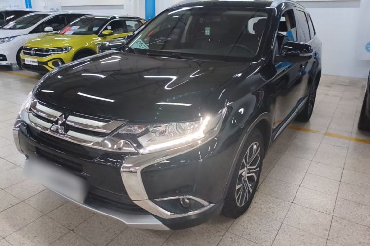 Used Mitsubishi Outlander 2018 2.0L Two-Wheel-Drive Jiale Edition 7-Seater Guazi used car, China used car export, Used car for sale, Used  cars, Cheapest cars for sale