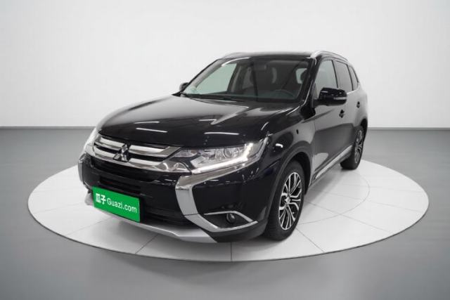 Used Mitsubishi Outlander 2018 2.0L Two-Wheel-Drive Jiale Edition 7-Seater