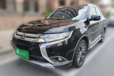 Used Mitsubishi Outlander 2018 2.0L Two-Wheel Drive Glory Edition 5 Seats