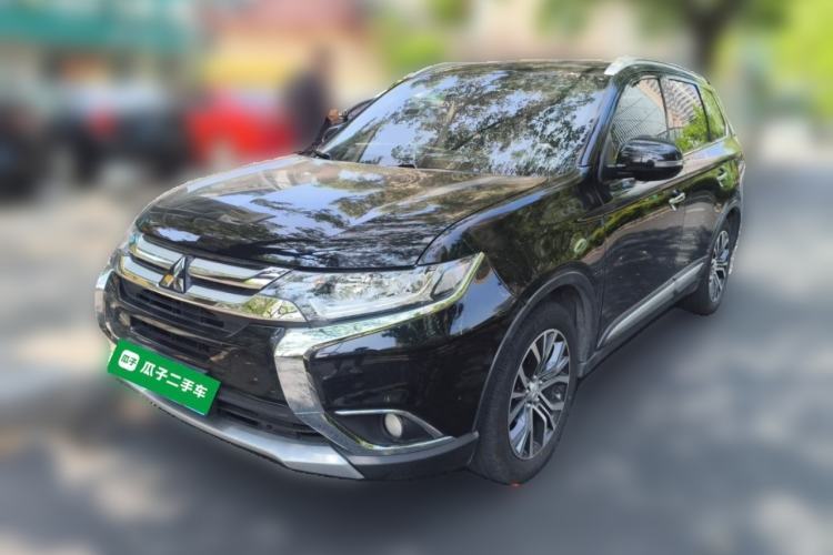 Mitsubishi Outlander 2018 2.4L 4x4 Elite Edition 5 Seats d’occasion Guazi used car, China used car export, Used car for sale, Used cars, Cheapest cars for sale