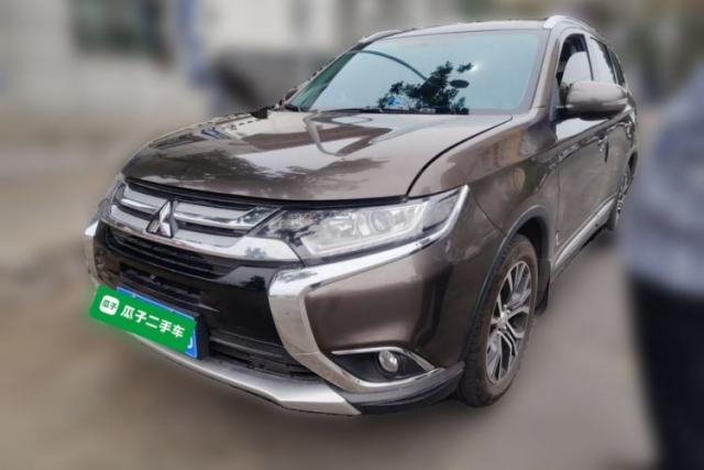 Used Mitsubishi Outlander 2018 2.0L Two-Wheel Drive Glory Edition 5 Seats