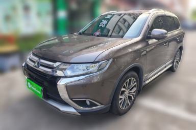 Used Mitsubishi Outlander 2018 2.0L Two-Wheel Drive Glory Edition 5 Seats