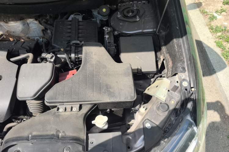 Used Mitsubishi Outlander 2018 2.4L 4x4 Elite Edition 5 Seats Engine Bay Left