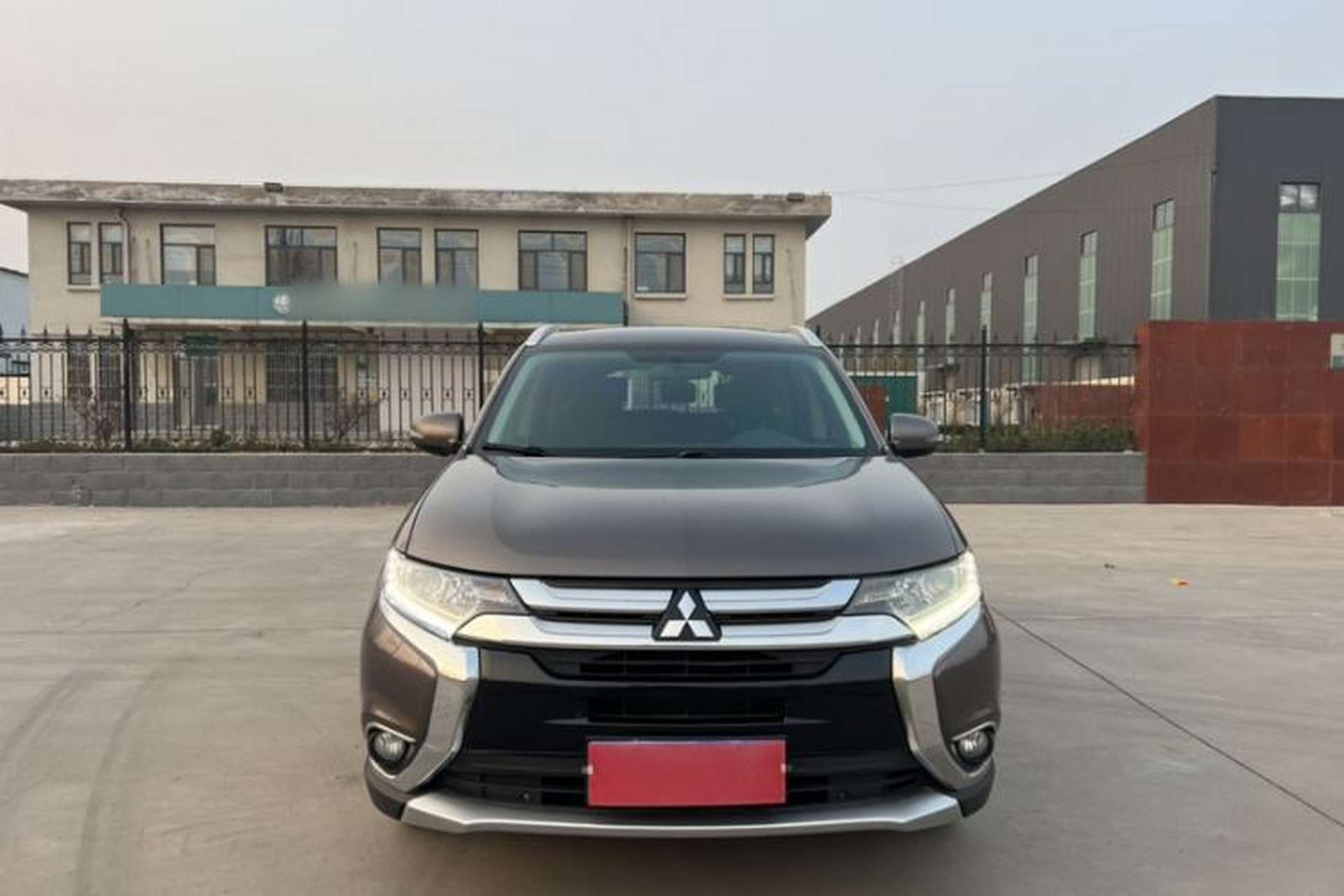 Used Mitsubishi Outlander 2018 2.0L Two-Wheel Drive Glory Edition 5 Seats Exterior 1