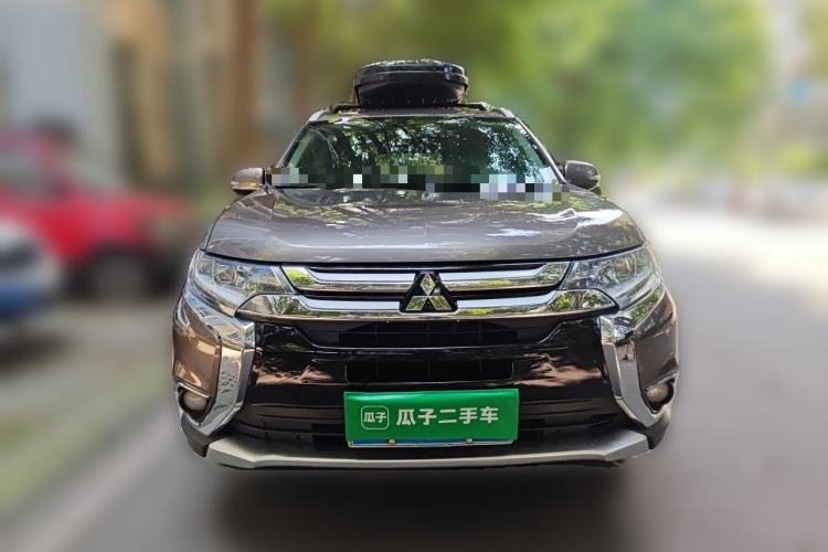 Used Mitsubishi Outlander 2018 2.4L 4x4 Elite Edition 5 Seats Front
