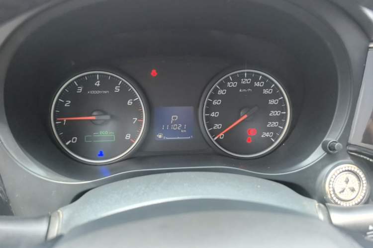 Used Mitsubishi Outlander 2018 2.0L Two-Wheel Drive Glory Edition 5 Seats Instrument Cluster