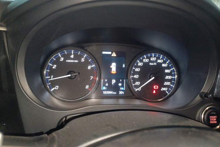 Used Mitsubishi Outlander 2018 2.4L 4x4 Elite Edition 5 Seats Instrument Cluster