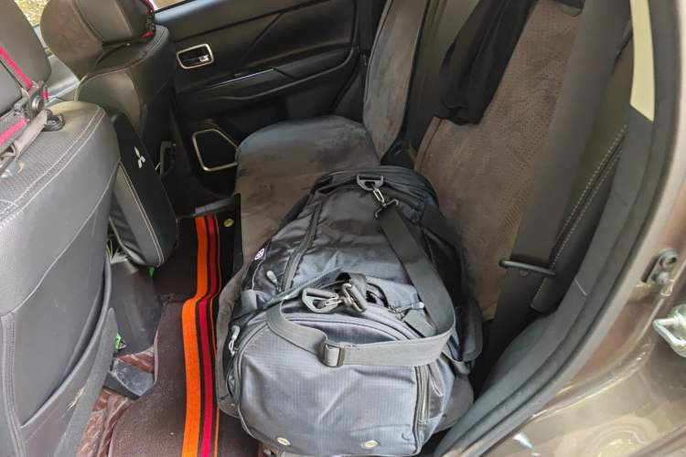 Used Mitsubishi Outlander 2018 2.4L 4x4 Elite Edition 5 Seats Left Rear Seat