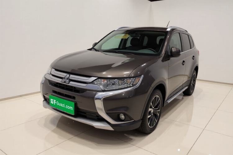Used Mitsubishi Outlander 2018 2.4L 4x4 Elite Edition 5 Seats Guazi used car, China used car export, Used car for sale, Used cars, Cheapest cars for sale