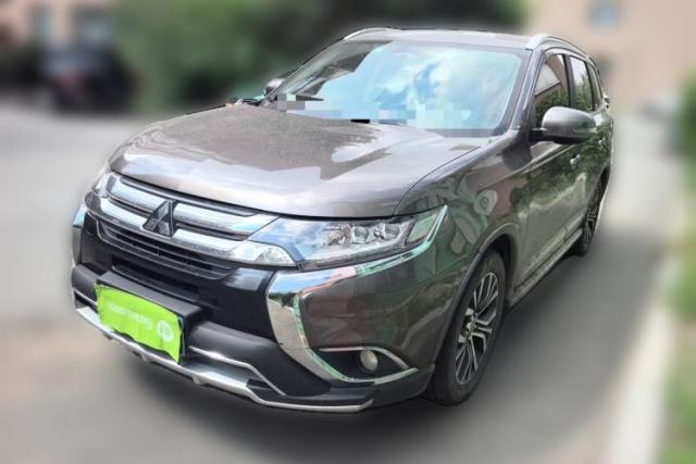 Used Mitsubishi Outlander 2018 2.4L 4x4 Elite Edition 5 Seats