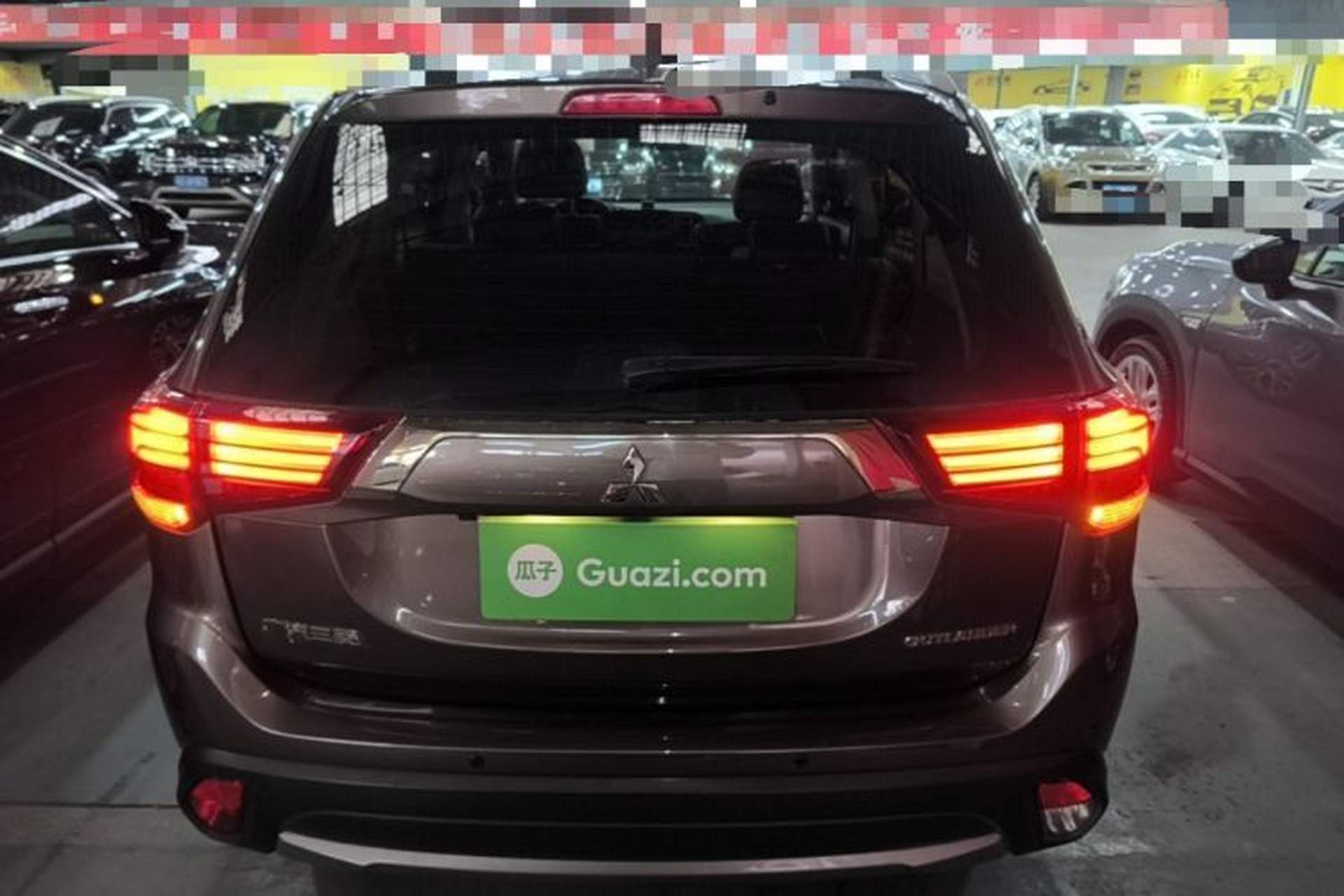 Used Mitsubishi Outlander 2018 2.0L Two-Wheel-Drive Jiale Edition 7-Seater Rear