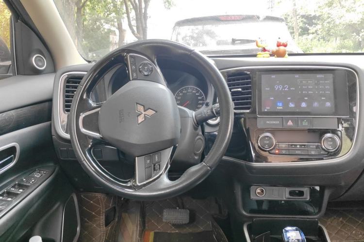 Used Mitsubishi Outlander  Steering Wheel