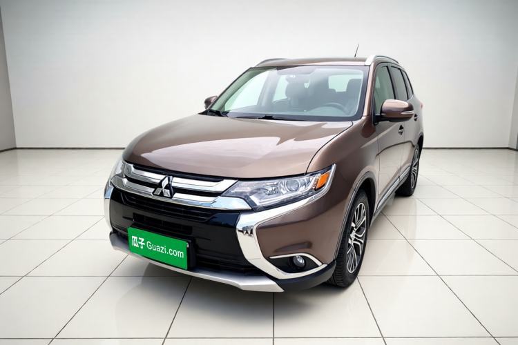 Used Mitsubishi Outlander 2018 2.0L Two-Wheel-Drive Jiale Edition 7-Seater Guazi used car, China used car export, Used car for sale, Used cars, Cheapest cars for sale