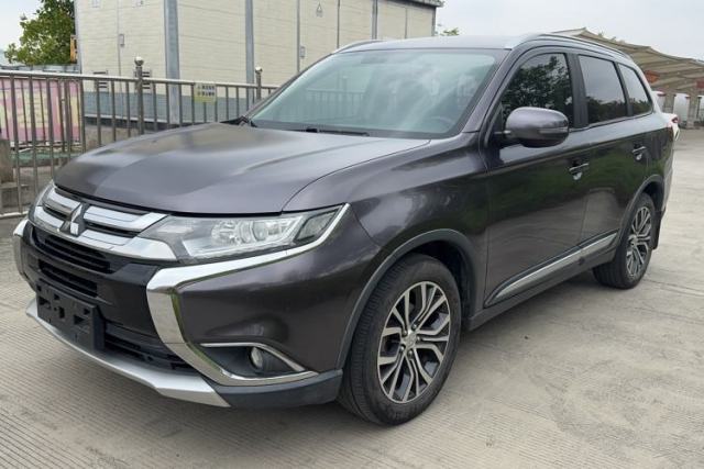 Used Mitsubishi Outlander 2018 2.0L Two-Wheel Drive Glory Edition 5 Seats