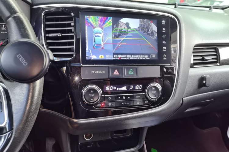 Used Mitsubishi Outlander 2018 2.0L Two-Wheel Drive Glory Edition 5 Seats Audio And AC Panel
