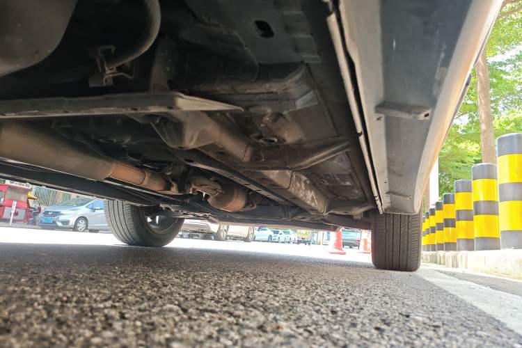 Used Mitsubishi Outlander 2018 2.4L 4x4 Elite Edition 5 Seats Chassis Rear Left
