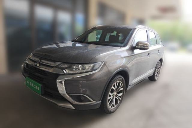 Used Mitsubishi Outlander 2018 2.0L Two-Wheel Drive Glory Edition 5 Seats