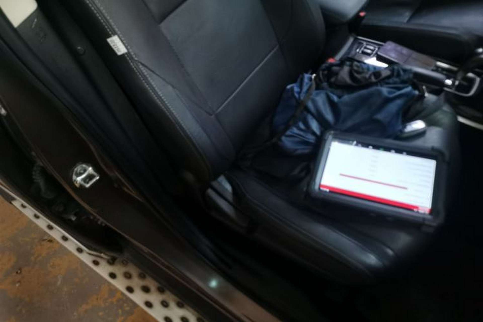 Used Mitsubishi Outlander 2018 2.0L Two-Wheel Drive Glory Edition 5 Seats Right Front Seat