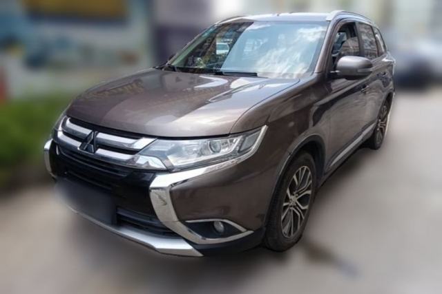Used Mitsubishi Outlander 2018 2.0L Two-Wheel Drive Glory Edition 5 Seats