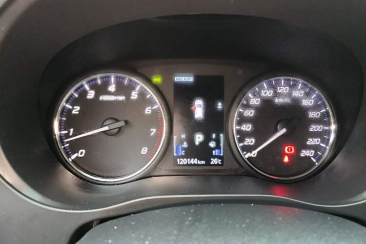 Used Mitsubishi Outlander 2018 2.4L 4x4 Elite Edition 5 Seats Instrument Cluster