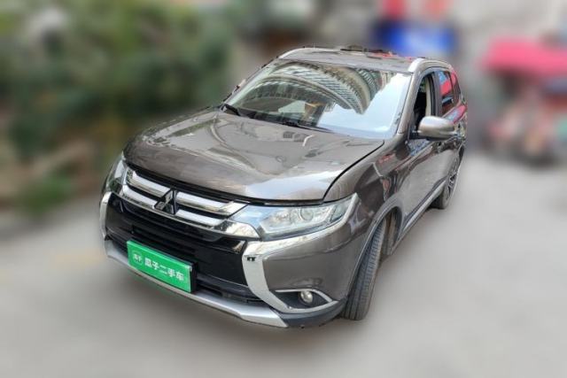 Used Mitsubishi Outlander 2018 2.0L Two-Wheel Drive Glory Edition 5 Seats