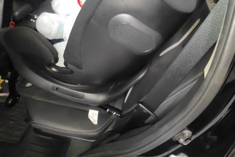 Used Mitsubishi Outlander 2018 2.0L Two-Wheel Drive Glory Edition 5 Seats Left Rear Seat