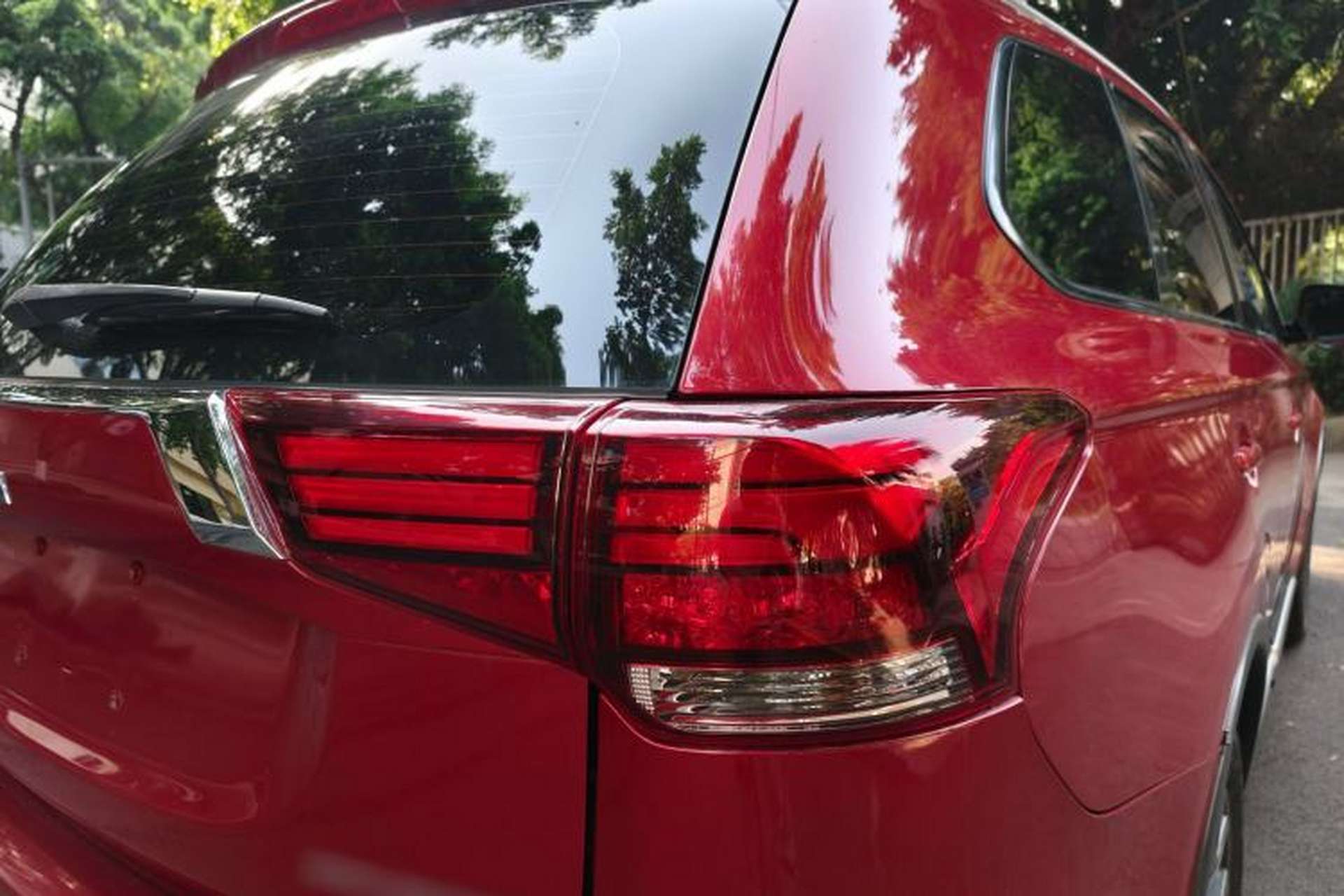 Used Mitsubishi Outlander 2018 2.0L Two-Wheel Drive Glory Edition 5 Seats Exterior 8
